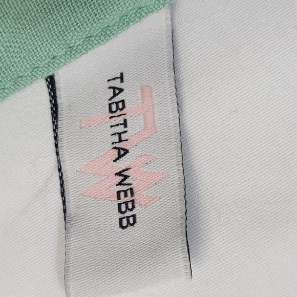 Tabitha Webb Bunny Knotted Embroidered FloralTable Runner 16" x 72" pom pom trim - Picture 5 of 7